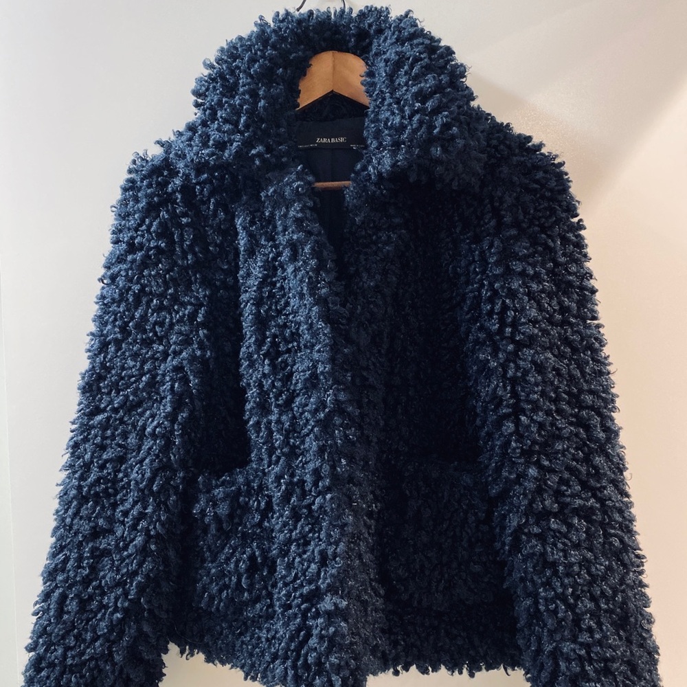 ZARA SOFT FAUX FAIR JACKET COAT S navy